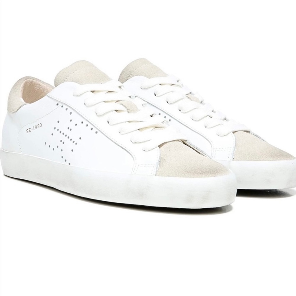 BRAND NEW—Sam Edelman Women's Aubrie Sneakers 👟 White/Greige. Size 8.5